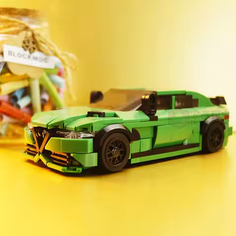 MOC Giulia GTAm Racing Car Vehicle Racer Building Blocks Brick Technique MOC Sports Cars Green Toys 