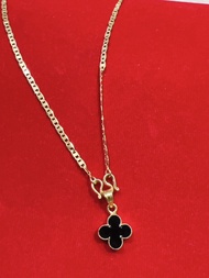 สร้อยคอพร้อมจี้ Van Cleef สุดหรู สไตล์ไฮเอนด์