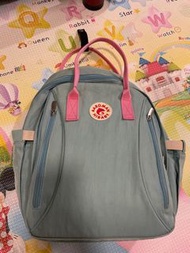 BB奶樽尿片實用袋