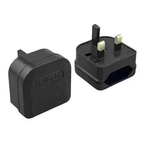 EU Plug To UK SG MY 3 Pin Type G Plug With 5A Fuse Power Socket European To British Singapore Travel
