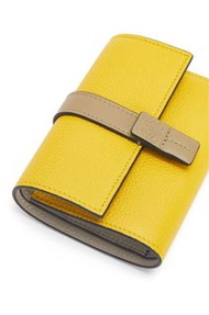 代購 Loewe small vertical wallet