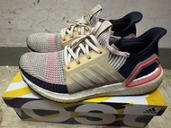 Adidas UltraBOOST 19 慢跑鞋