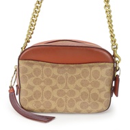 二手 Coach 皮革和 PVC 材質相機包/單肩包。