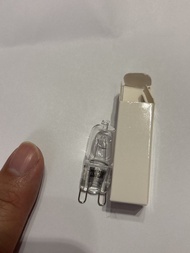 Light bulb replacement for the Electrolux Oven