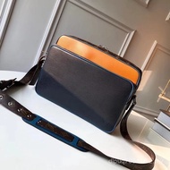 New Arrival~M51465 Handbag ️This Epi Sticker Nil Slim Handbag Shows Fun Connotation, 30.0 * 22.0 * 9
