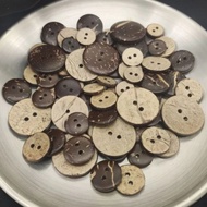 Coconut wood button size 1cm_5cm