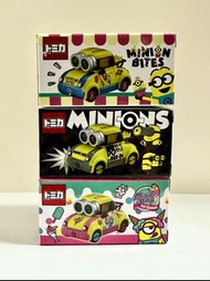 全新日本大阪環球影城 USJ Tomy Tomica Minions Bites Car 聖誕禮物
