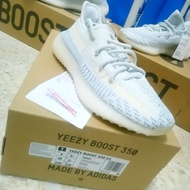 Yezzy Boost 350 v2 Cloud White