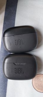 JBL Earbuds Charging Case