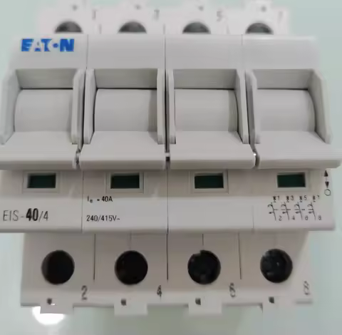 New original EATON Miniature Circuit Breaker EIS-40/4