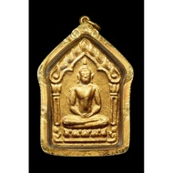 lp sakorn 龍婆撒空 2546 特別版坤平佛 🕉️

✨ 特別理事版本 · 限量僅 190 尊

✨ 黃肉坤平，背面帶必打小立尊

✨ 已鑲 70% 真金殼 · 附 SMK 驗證卡 & 比賽證