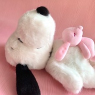PINKOI獨家-史努比與粉紅小兔玩偶-Snoopy睡姿-史奴比特別款