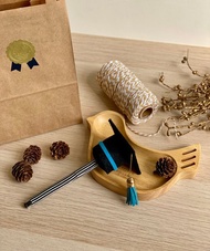 畢業學士帽 ‧ 造型筆 ‧ 專屬祝福客製繡字畢業禮物