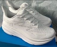 Hoka Clifton 9