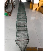 Lú Dây Đặc Cua ( 30x50 và 26x36)lú bắt quái12 cửa ngục. mắt lưới 7p. lưới đậu 18 18 vànhdài 5m