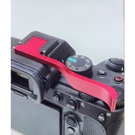 Little Bullfrog Digital A7R5 A7M4 A7S3 A7R4A A1 A9II Camera Finger Handle Hot Shoe Thumb Buckle