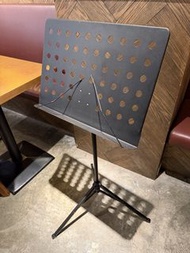 roland cube street / shure sm58 / mic stand