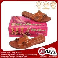 Milton Sandal Flat Selop Wanita Derby 02 - Tan