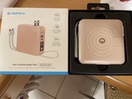 MOZTECH 行動電源燕麥色～～