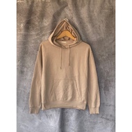 Uniqlo Global Uniqlo Hoodie (CODE 8144)