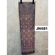D73 (JN481) Cotton Silk Woven Pattern Praewa Chatawan Gray Size 2 Yards