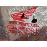 Honda raider skrew sidecover