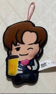 Mirror 麥當勞公仔