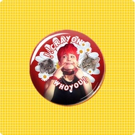G-Dragon merchandise: small daisy pendant, G-Dragon's childhood brooch, fan support collection badge