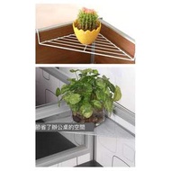 鐵藝掛鉤花架辦公桌三角花架置物架辦公室收納掛架桌架陽台轉角架