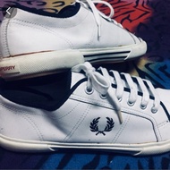 Fred Perry sneakers 👟
