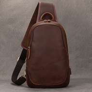 EDERN กระเป๋าคาดหน้าอกผู้ชายหนังม้าบ้า กระเป๋าสะพายข้างหนังวัวหรูหราย้อนยุคพร้อมการชาร์จ USB กระเป๋า