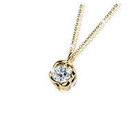 Jubilee Diamond จี้เพชรแท้ Primrose Petal Pendant Necklace with Chain พร้อมสร้อยคออิตาลี เพชรแท้