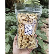Fried broken cashew nuts 100 grams cashew nuts