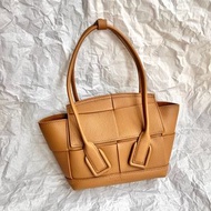 已絕版 BV Mini Arco 29 金棕色 Bottega Veneta 牛皮 可肩背手提 編織包 機車包 Loewe Celine