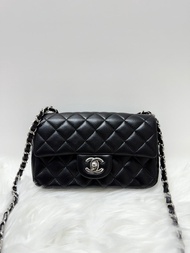 Chanel cf20 黑銀羊
