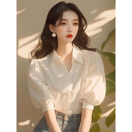 Năm nay xu hướng dành cho những chiếc áo ngắn và sành điệu đẹp khiến bạn trông thon thả hơn che phủ