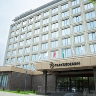 โรงแรม Park Dedeman Almaty - อัลมาตี