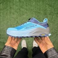 Altra Olympus 6