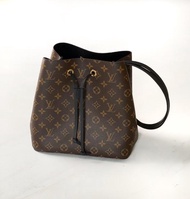 Original - LV Louis Vuitton Neonoe Noe Black Monogram authentic