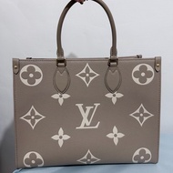 LV ONTHEGO MM