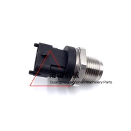 VOLVO Excavator Parts EC210B Fuel Common Rail Pressure Sensor EC240B EC290B Pressure Sensor Oil Pres