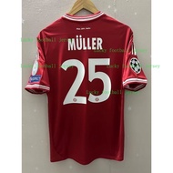 2013-14 Bayern Munich ROBBEN MULLER SCHWEINSTEIGER Top Quality Home Retro Football Jersey custom T-s