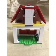 LEGO 60346 City - House  (condition as photo show no minifirgures)