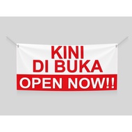 BANNER KINI DI BUKA Size pilihan 4'x2' / 6'x3' / 8'x4' (Material Tarpaulin 320gsm)