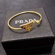 Prada outlet 普拉達 手鍊 手鐲