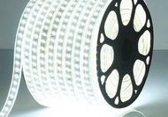 Led燈带一米直插220V+送三脚插頭