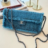 CHANEL 藍色流蘇粗毛呢法棍包