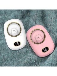 可愛粉色橢圓熊形狀迷你防爆ABS手暖器，具多功能數字顯示屏可充電手機及保暖雙手，適合冬季戶外使用。