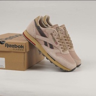 Reebok Classic Utility Brownsize: 40 _ 44