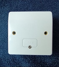 英國制造MK BS 1363 13A 250V 接線座附有保險絲